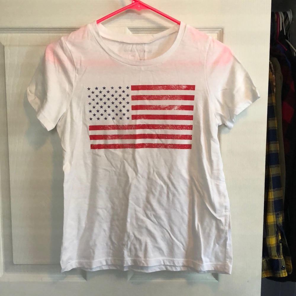 Grayson/Threads American Flag T-shirt